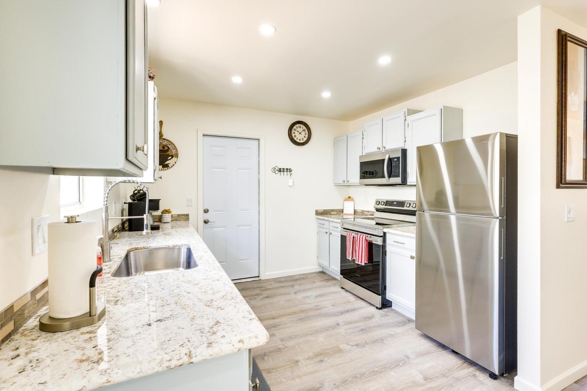 Kingman Vacation Rental With Yard And Fire Pit Esterno foto